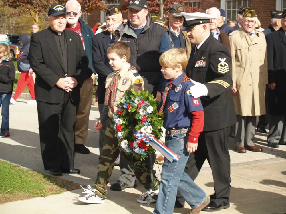 Boy Scouts assisted by CPO Keith Jermyn